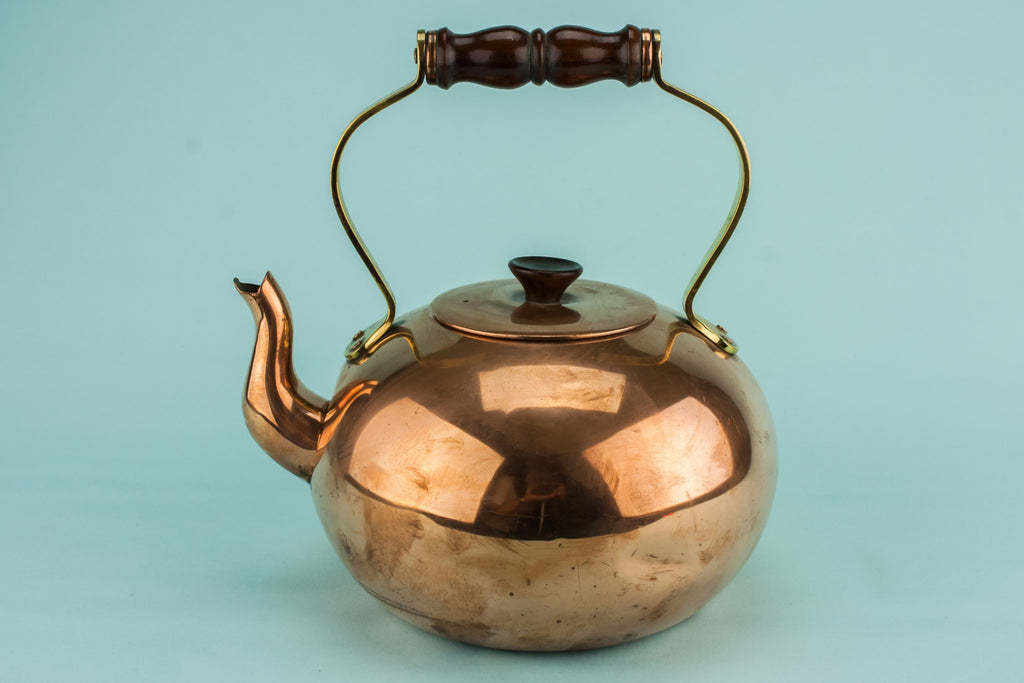 Mid-Century Modern kettle
