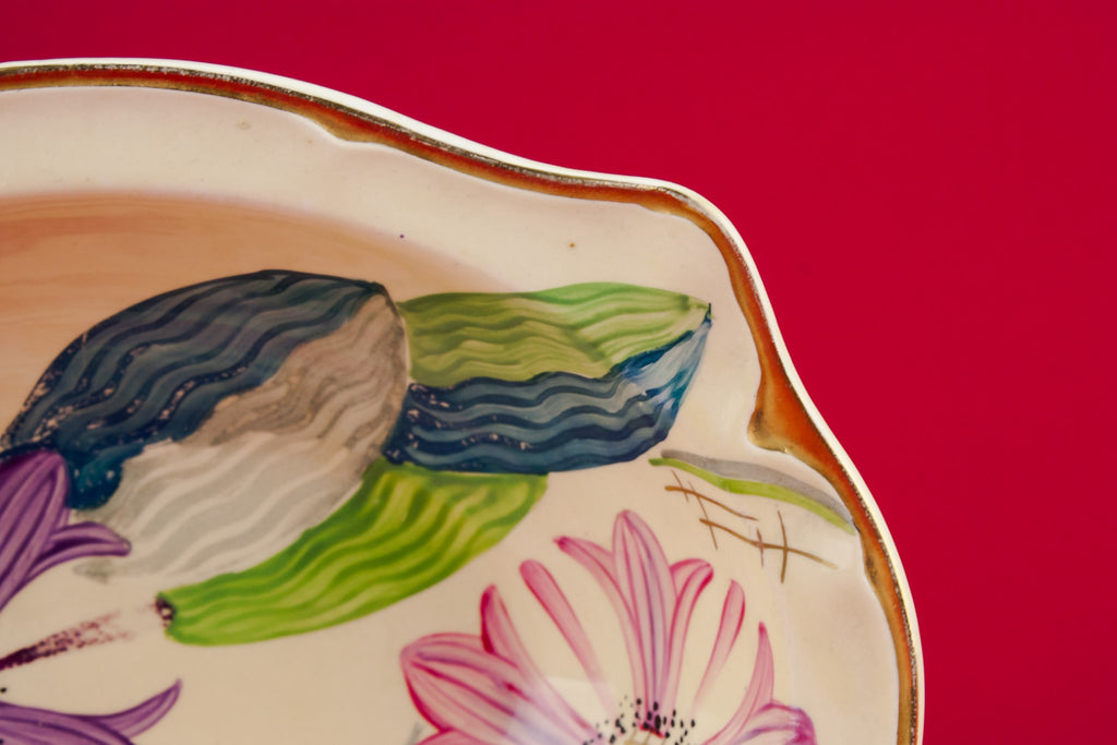 Pottery serving bowl