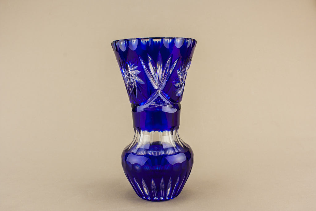 Medium glass vase