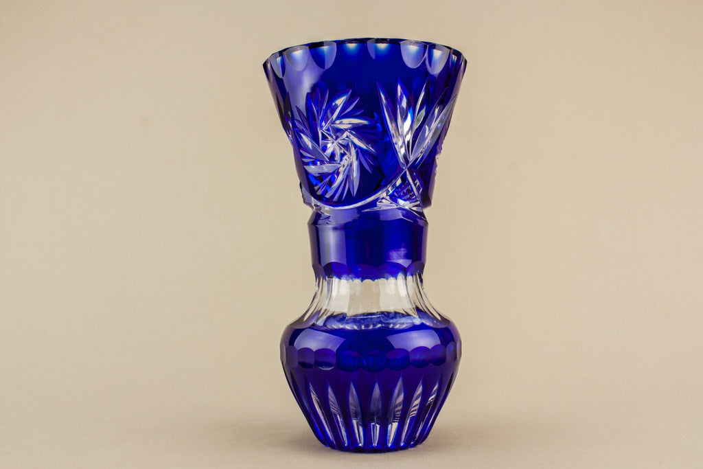 Medium glass vase