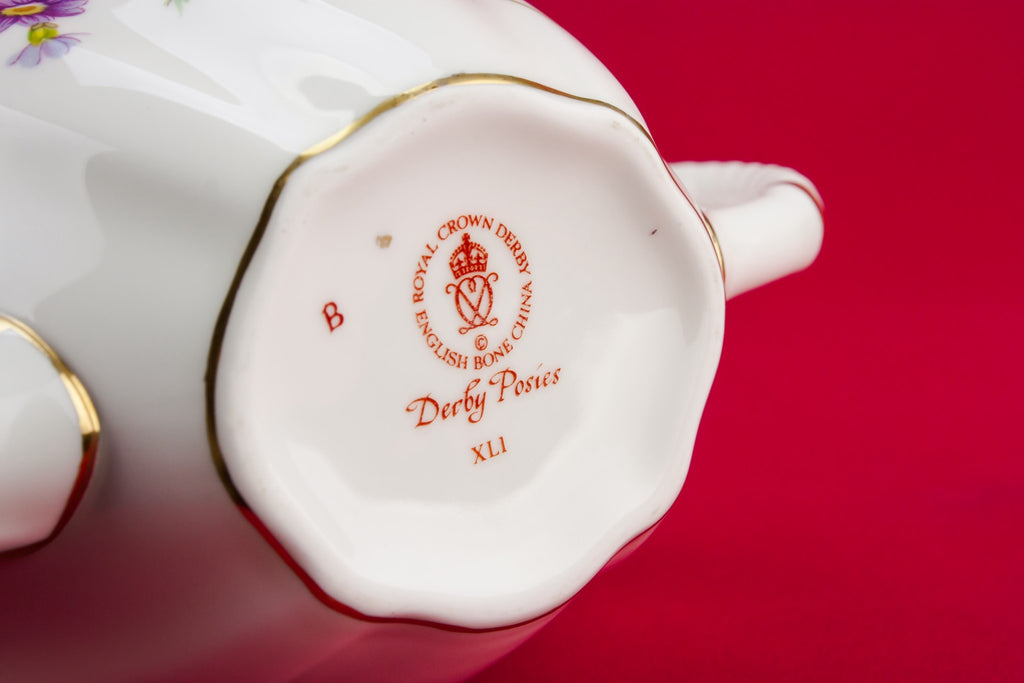 Bone china retro teapot