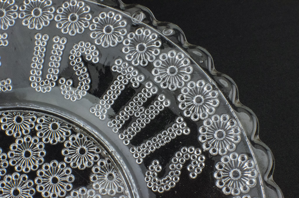 Daisy glass serving dish