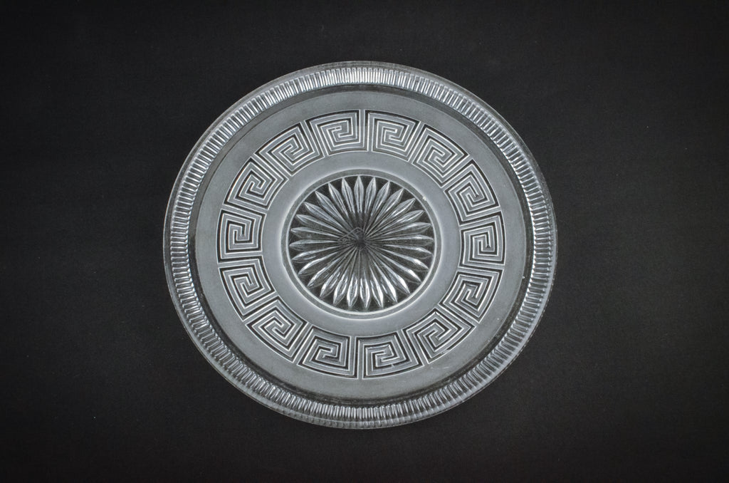 Glass serving dish
