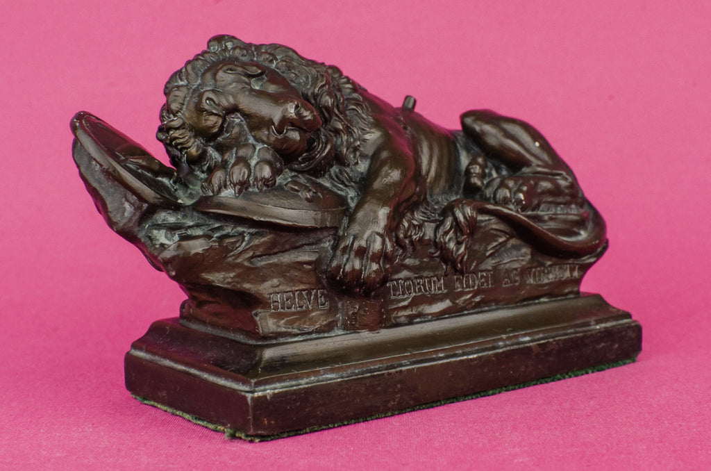 Bronze lion sculpture