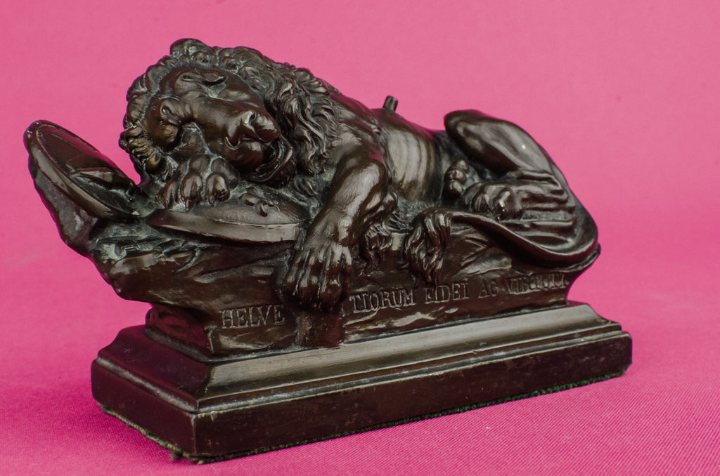 Bronze lion sculpture