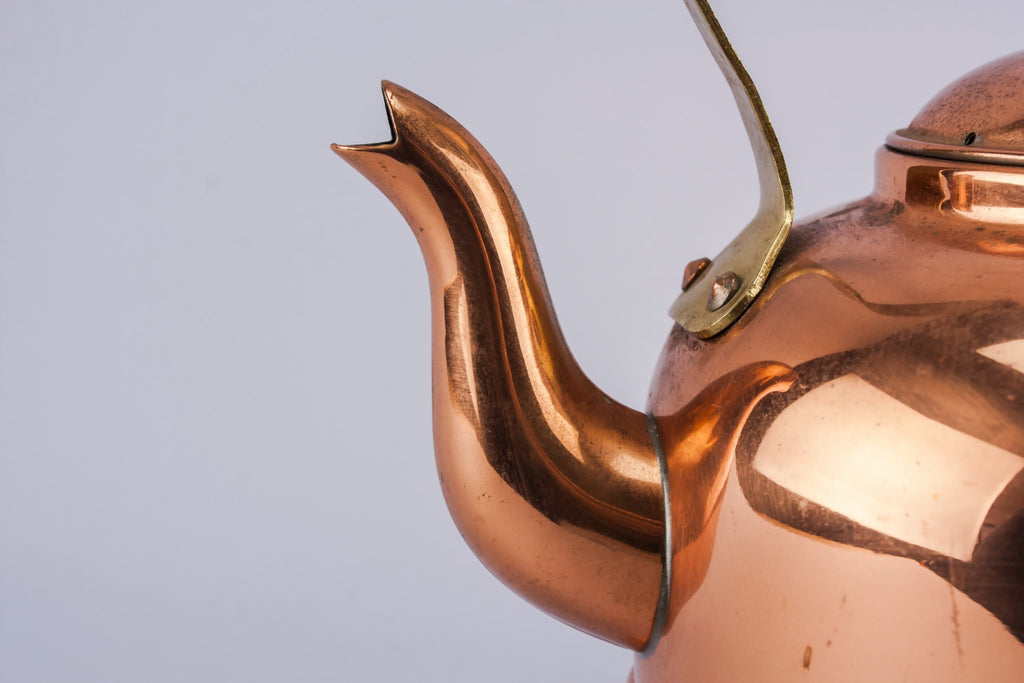 Medium copper kettle