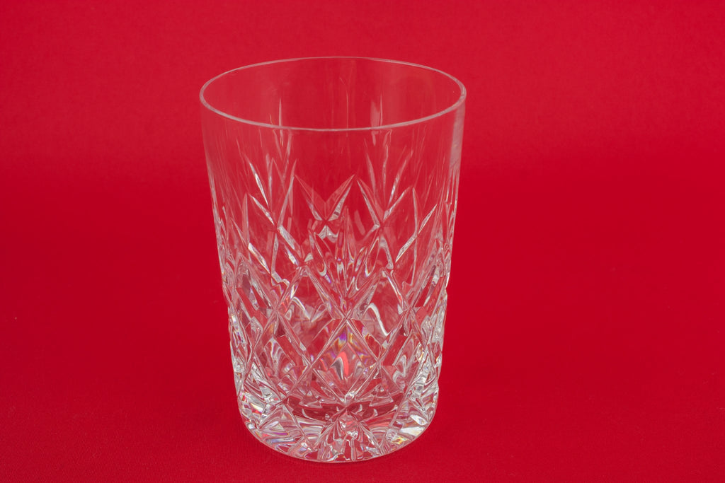 4 medium whisky glasses