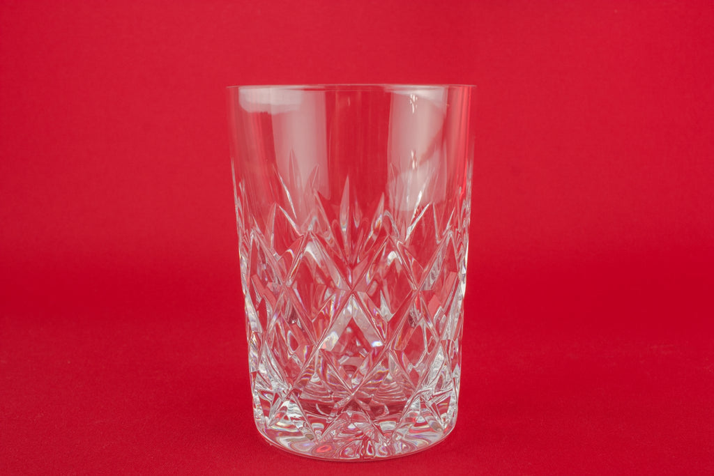 4 medium whisky glasses