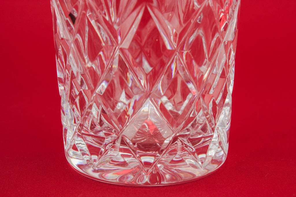 4 medium whisky glasses
