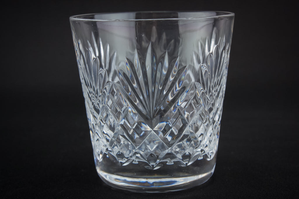 Tumbler whisky glass