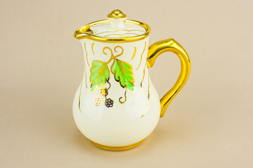 Medium pottery teapot