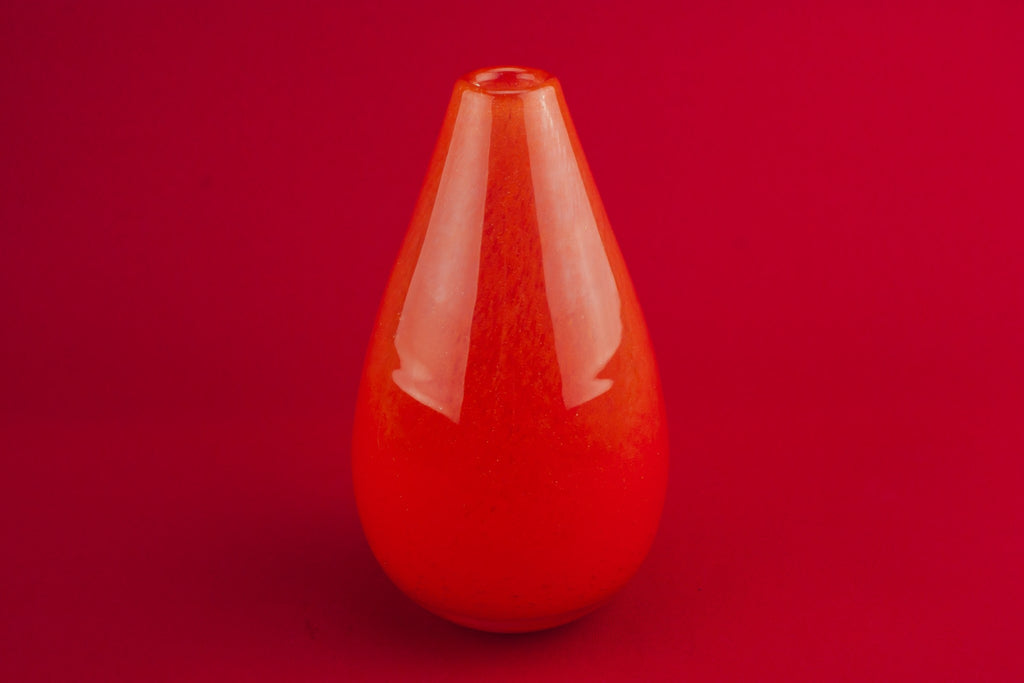Ekenas red glass vase