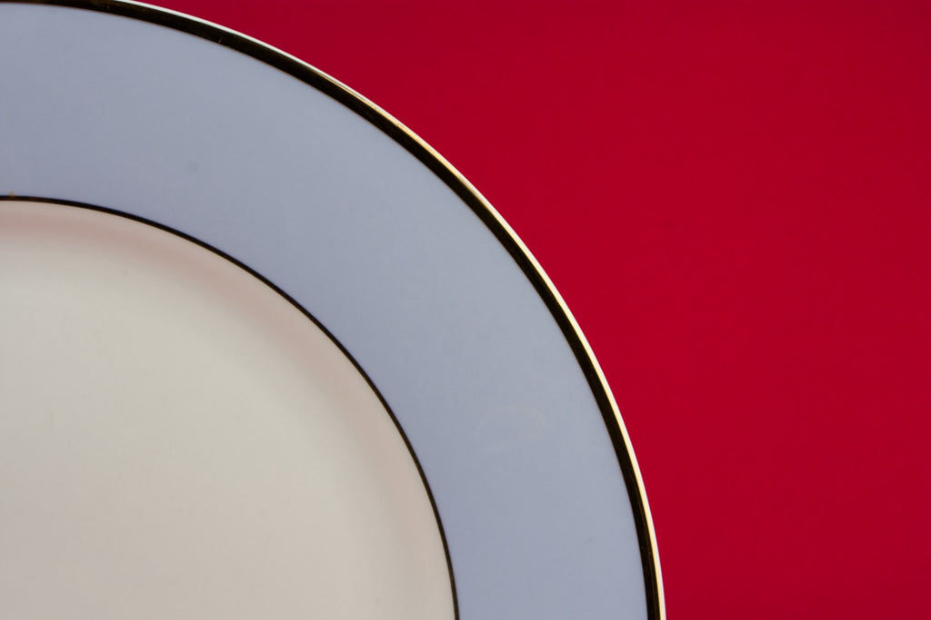 Bone china cake plate