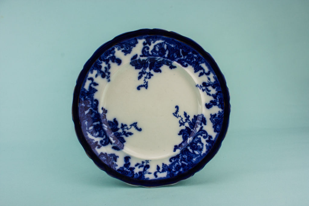 Serving dish in flow blue