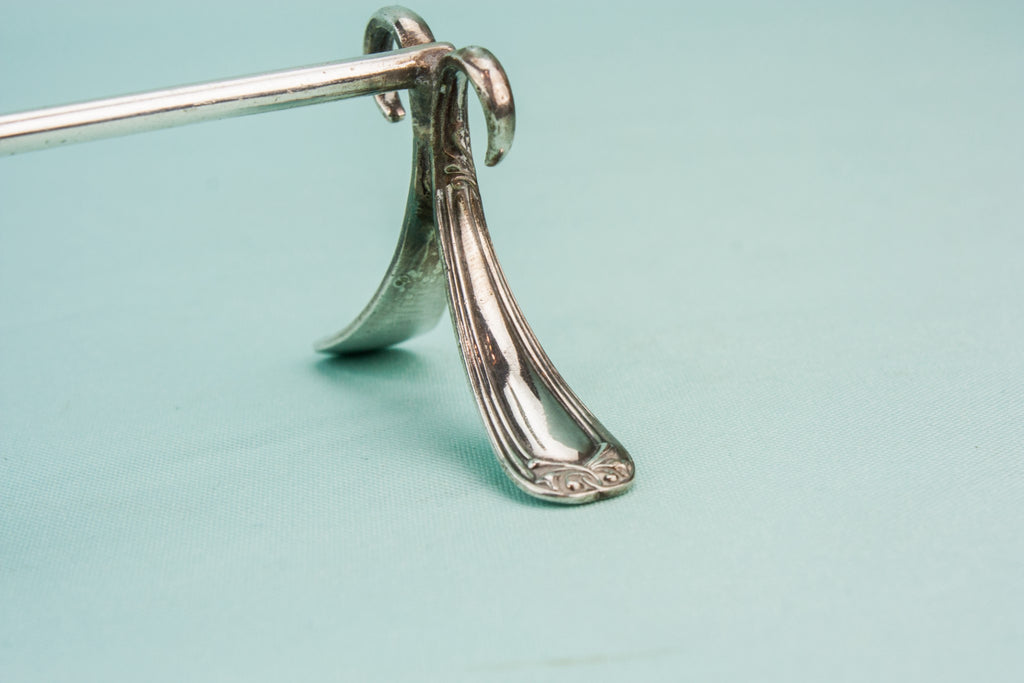 Art Nouveau knife rest