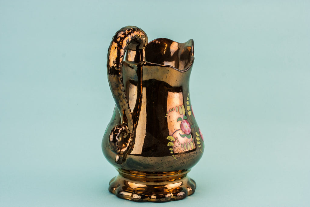 Lustre jug