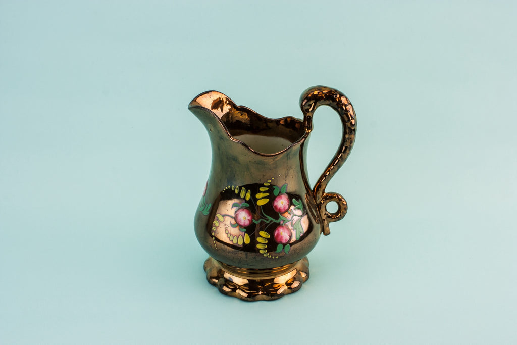 Lustre jug