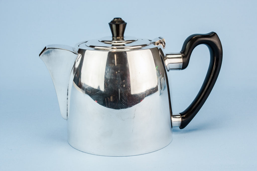 Art Deco tea set