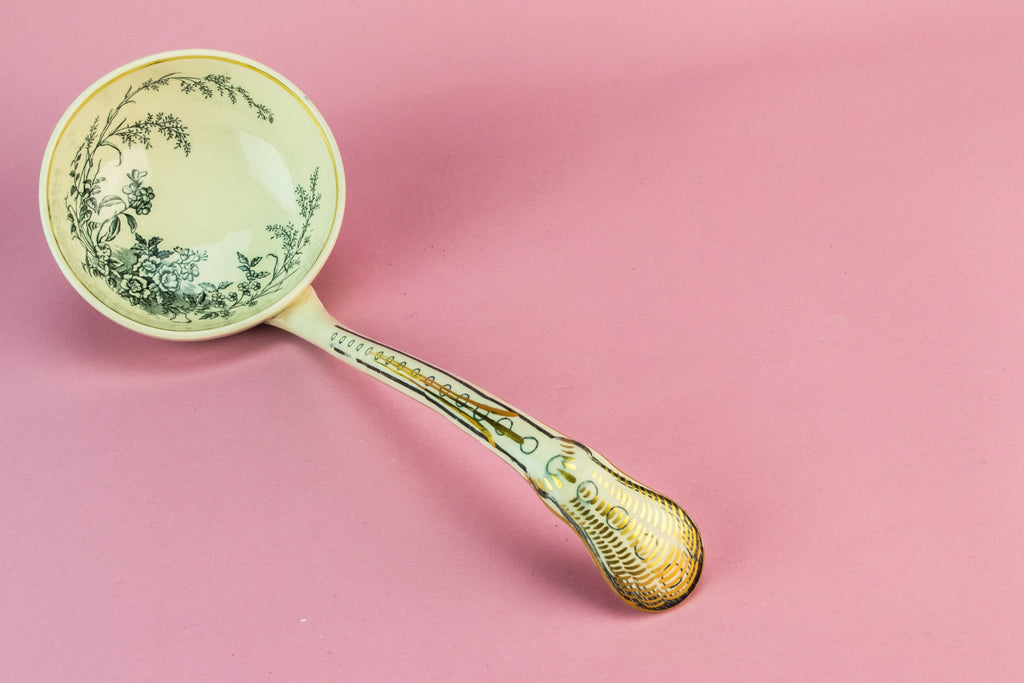 Aesthetic Movement tureen