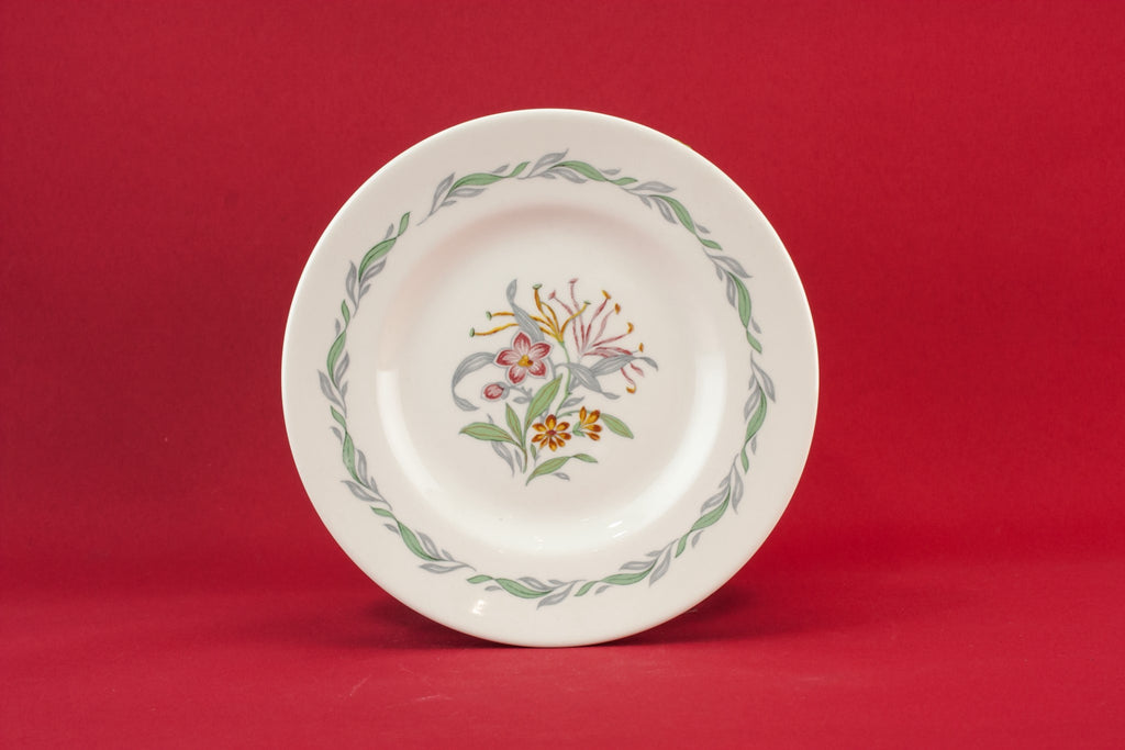 6 Royal Doulton pottery plates