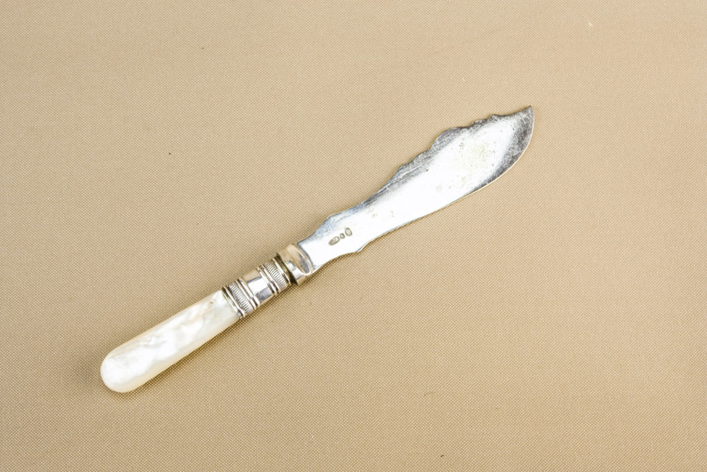 Small butter knife