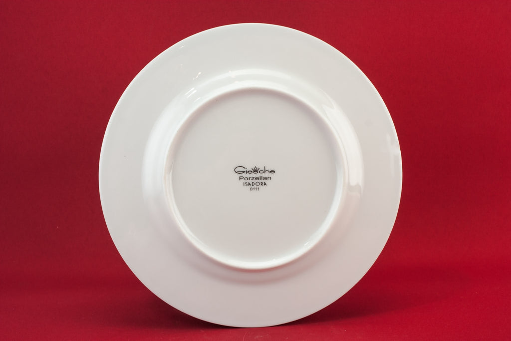 8 medium porcelain plates