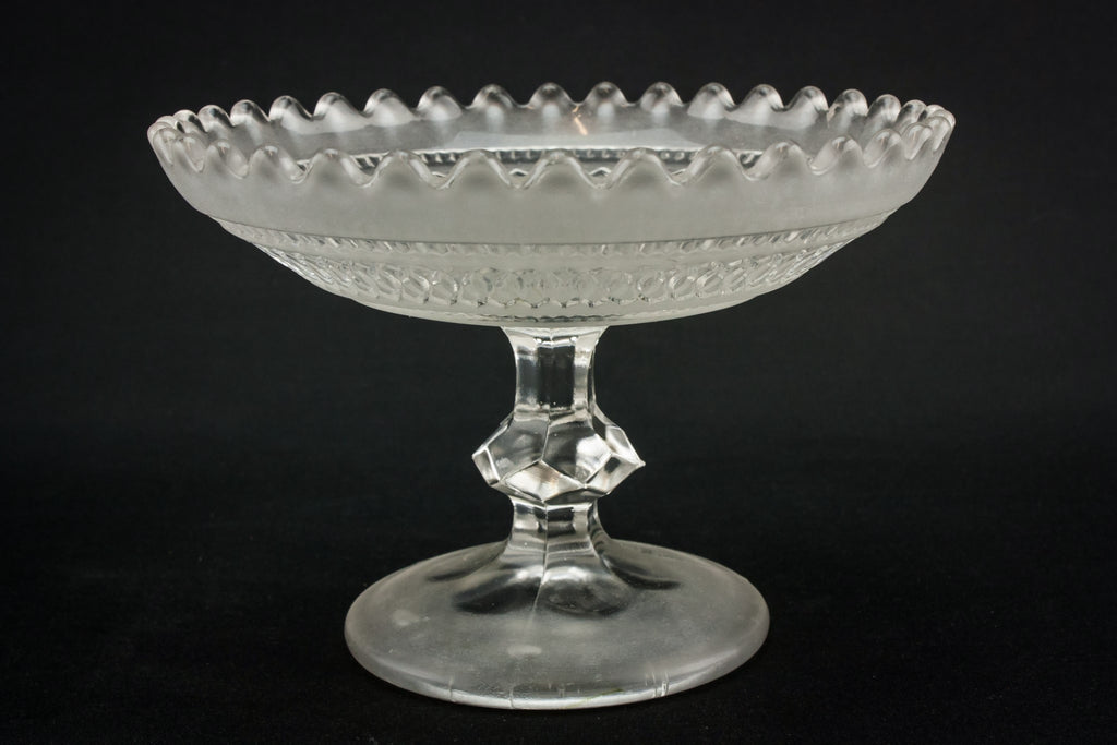Mid-C Modern cake stand