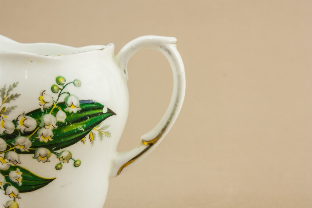 Bone china creamer