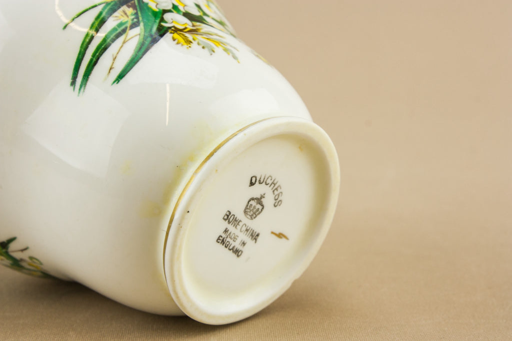 Bone china creamer