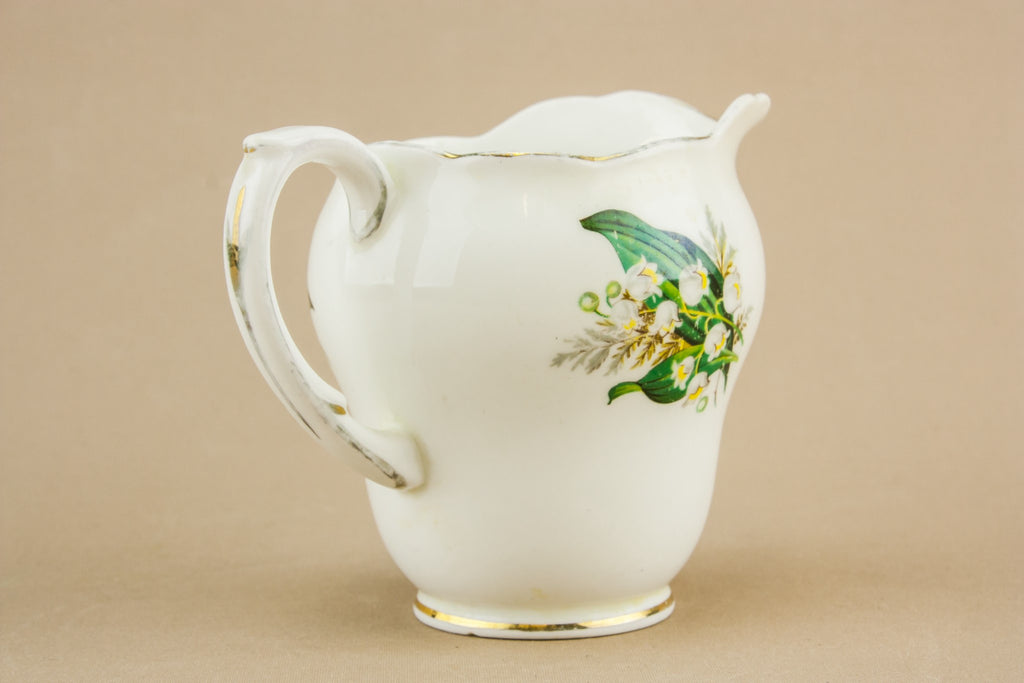 Bone china creamer