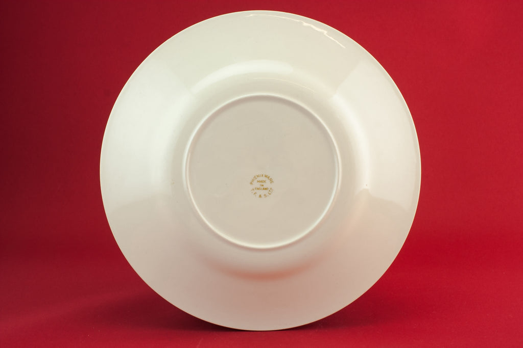 Pottery serving dish