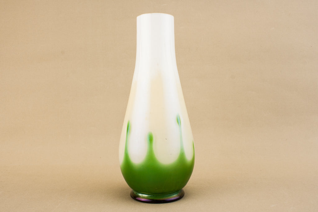 Medium baluster vase