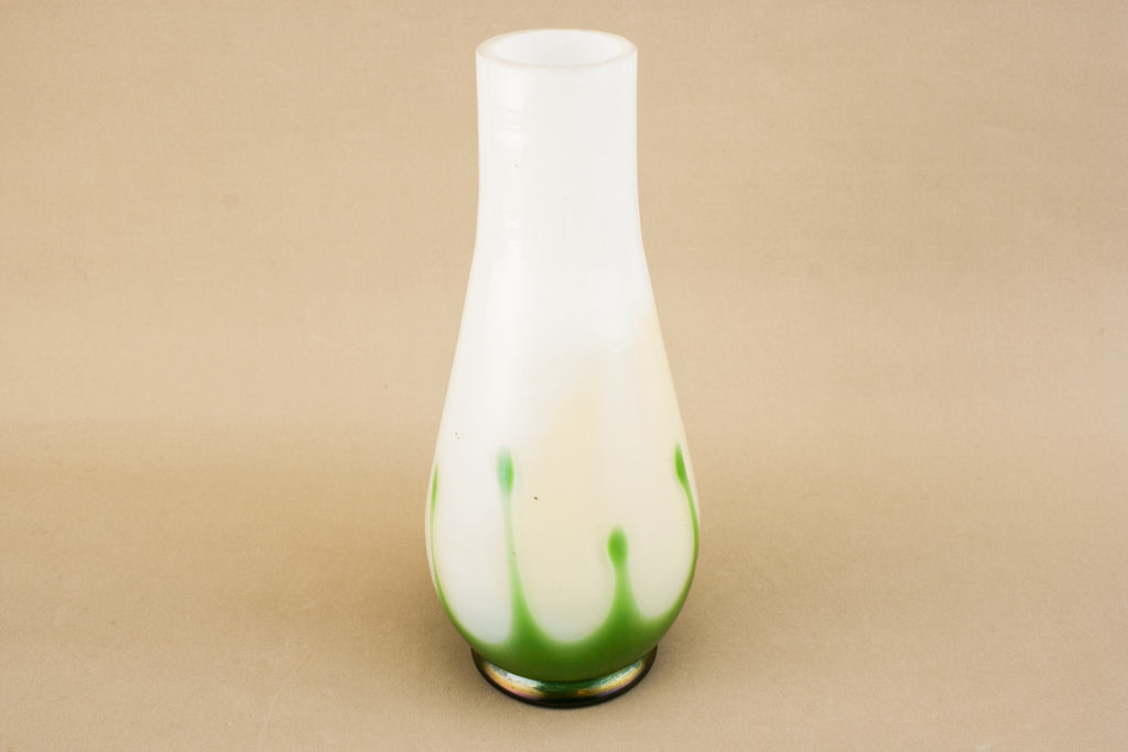 Medium baluster vase