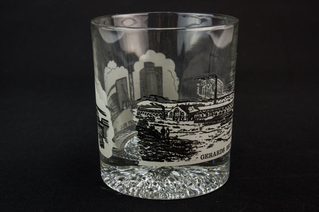 Tumbler whisky glass