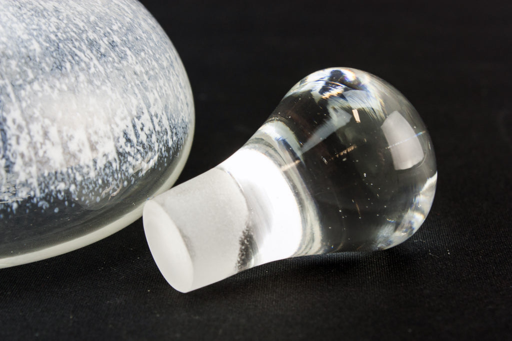 White glass condiment pot