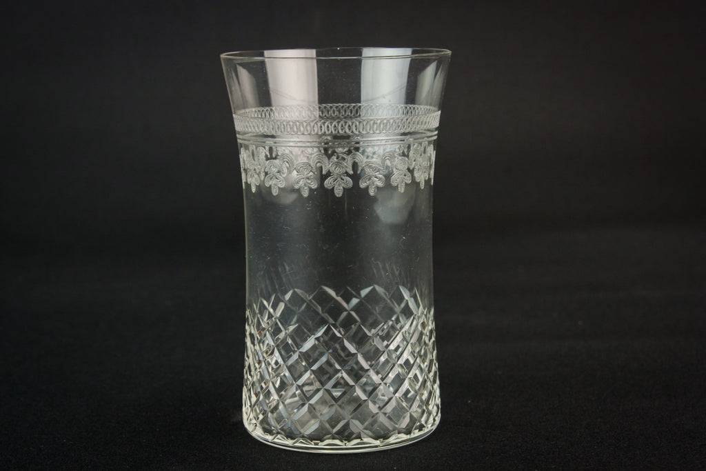 Medium whisky glass