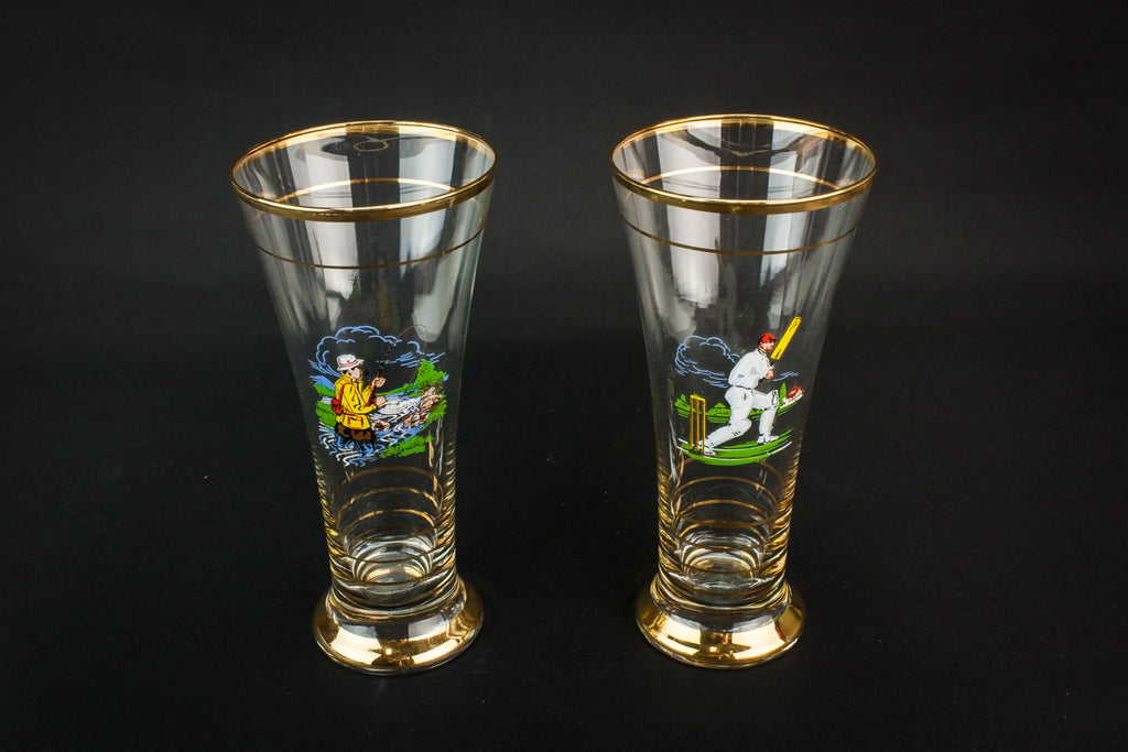 2 sporting beer glasses