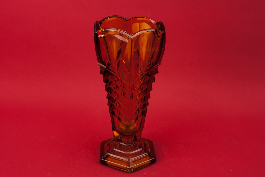 Medium tapered vase