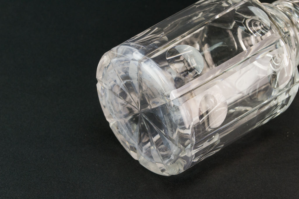 Cut glass port decanter