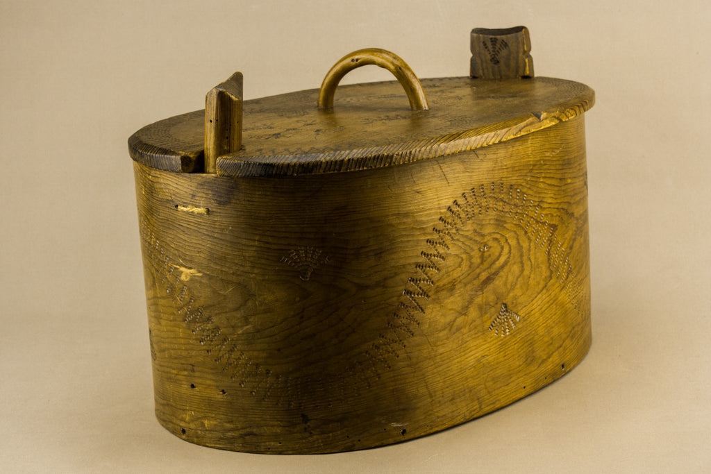 Large oval box