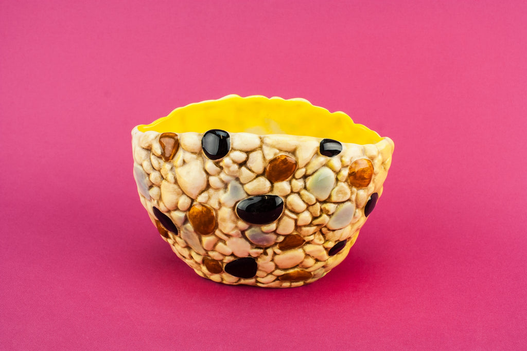 Pebble pottery bowl