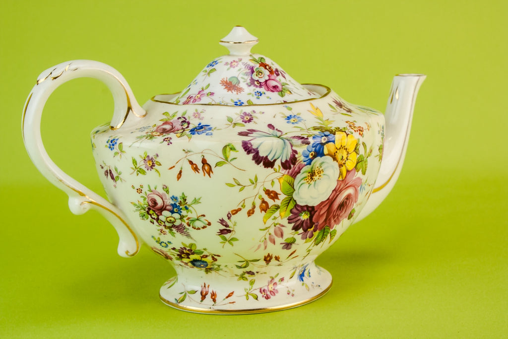 Floral tea set trio