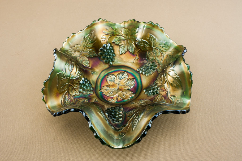 Carnival glass grapes bowl