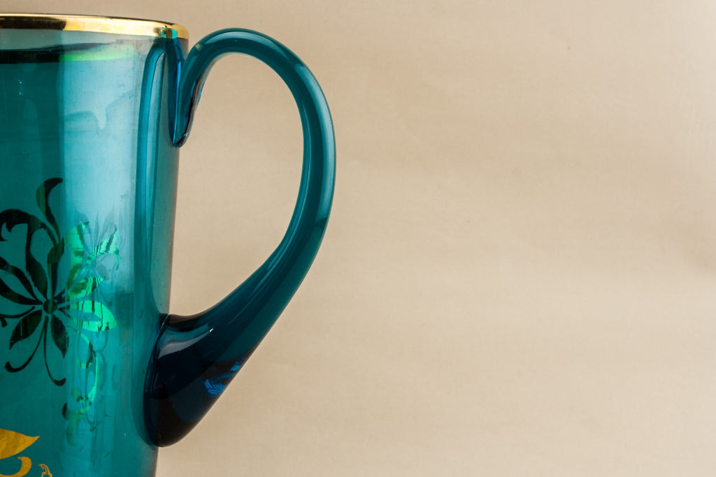 Jug and 5 glasses