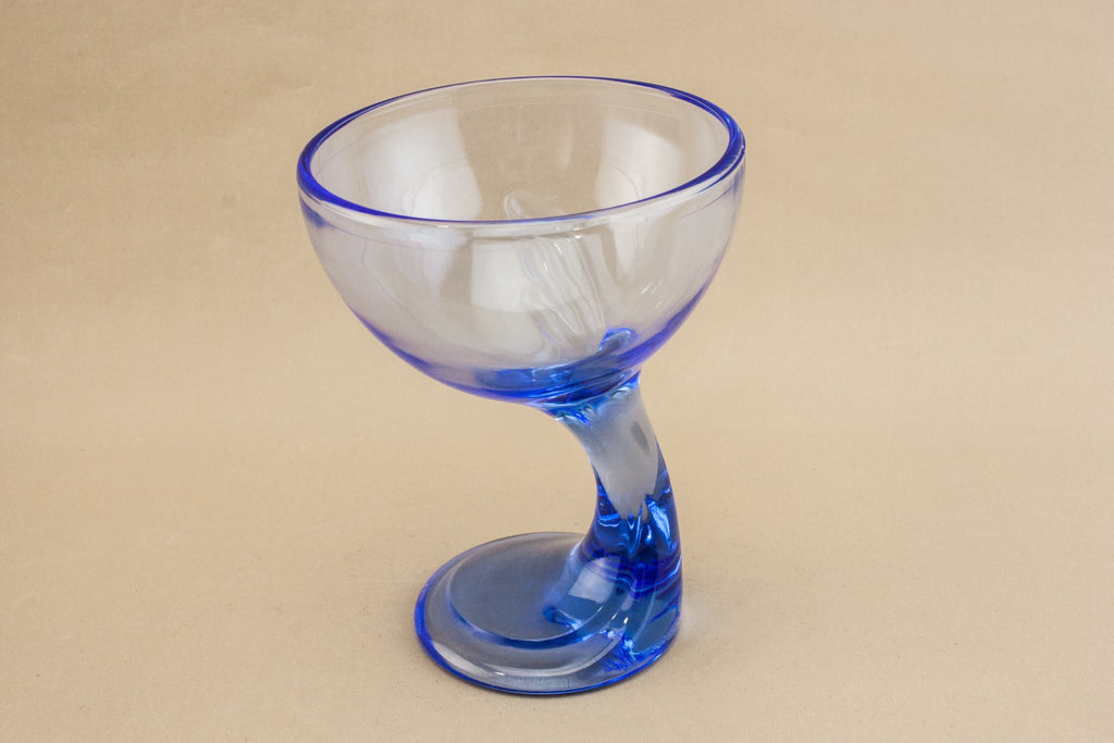 6 glass dessert stem bowls