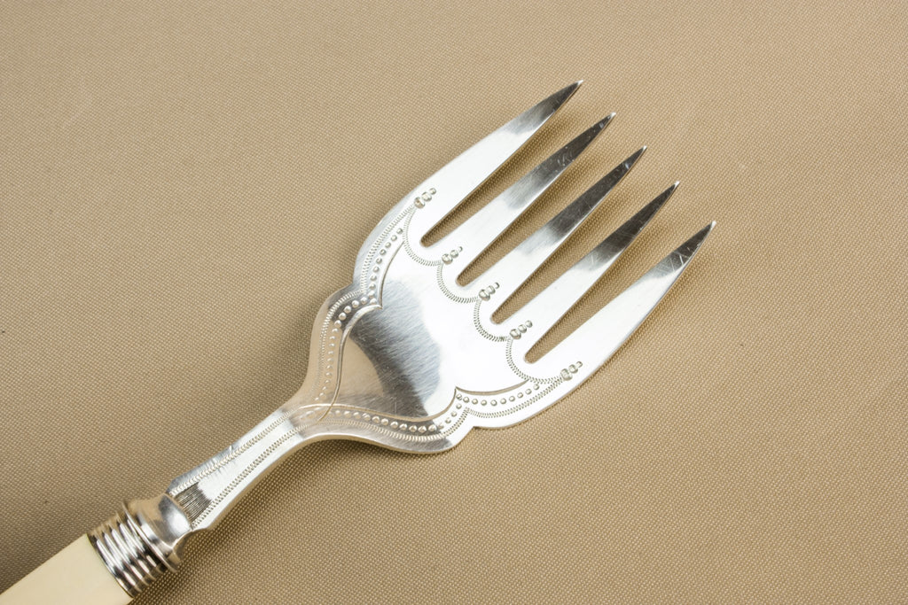 Serving fork & knife set