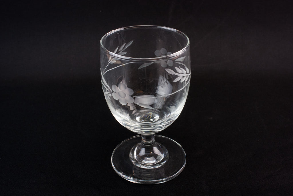 6 small wine glasses
