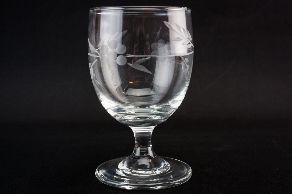 6 small wine glasses