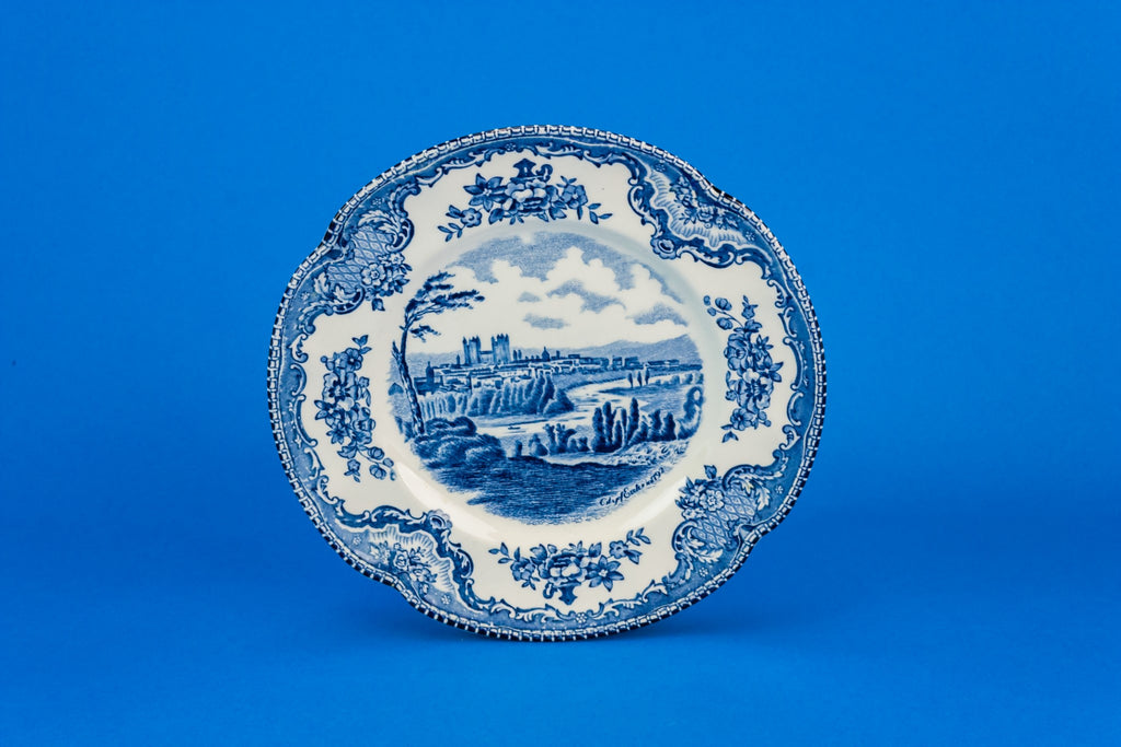 6 blue and white plates