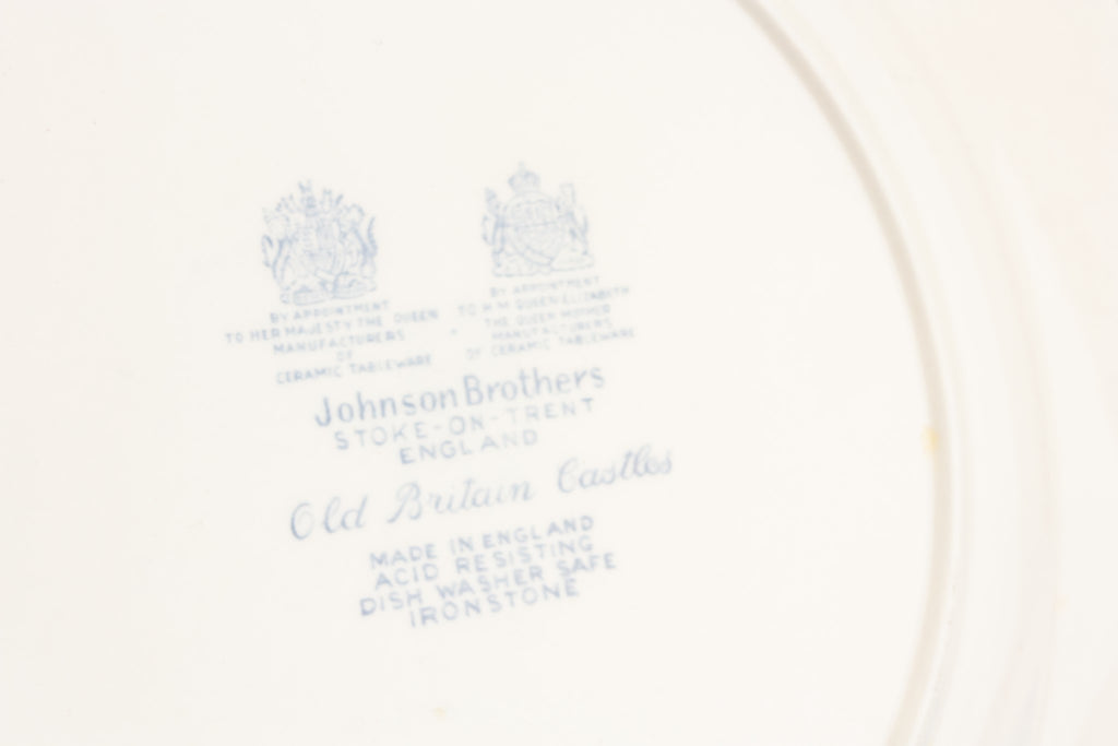6 blue pottery dinner plates
